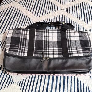 DSW Plaid Black and white Bag
